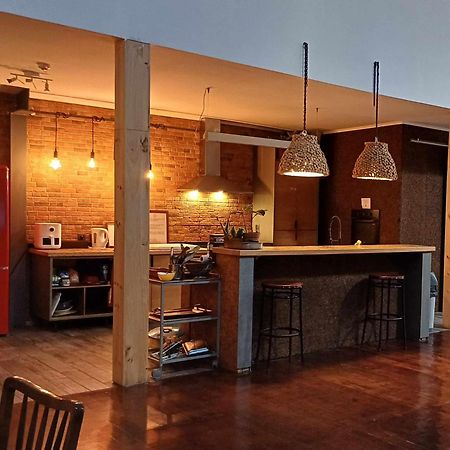 Caruma Surf Hostel Матозиньюш Экстерьер фото