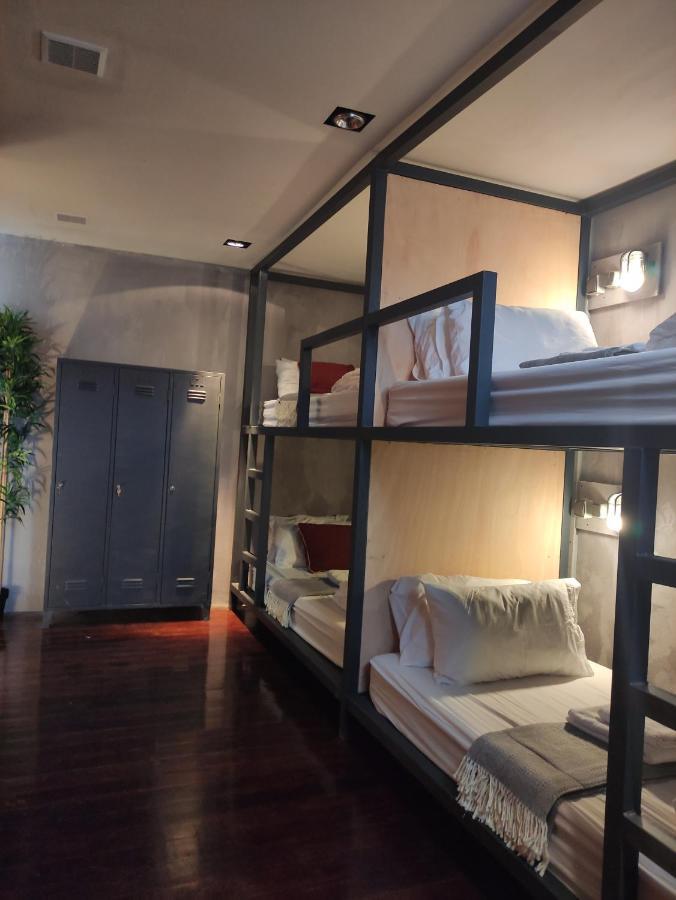 Caruma Surf Hostel Матозиньюш Экстерьер фото