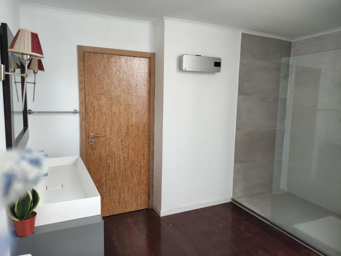 Caruma Surf Hostel Матозиньюш Экстерьер фото